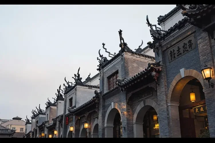 中文字幕影院分类：建筑风貌